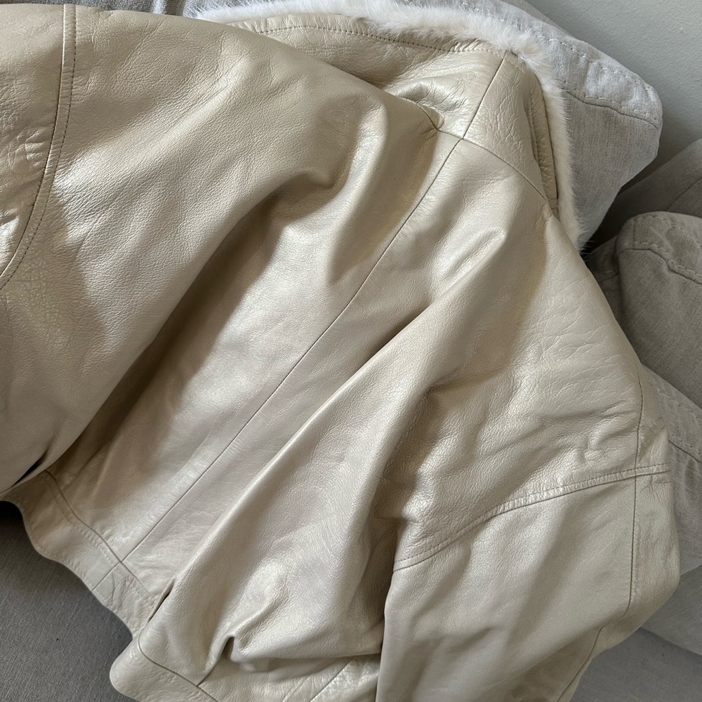 Cream leather jacket - Picture 2 of 6